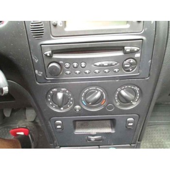 citroën xsara berlina del año 2001