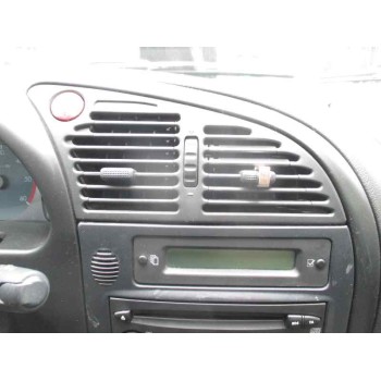 citroën xsara berlina del año 2001