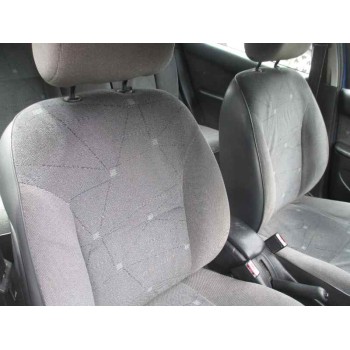 citroën xsara berlina del año 2001