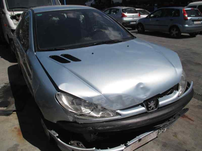 PEUGEOT 206 BERLINA