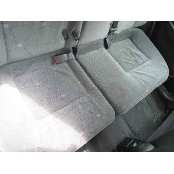 citroën xsara berlina del año 2001