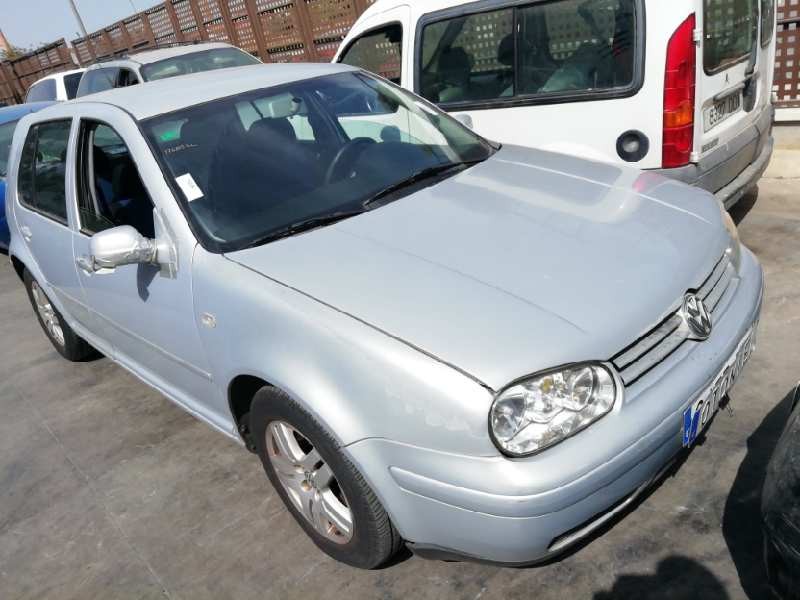 VOLKSWAGEN GOLF IV BERLINA (1J1)