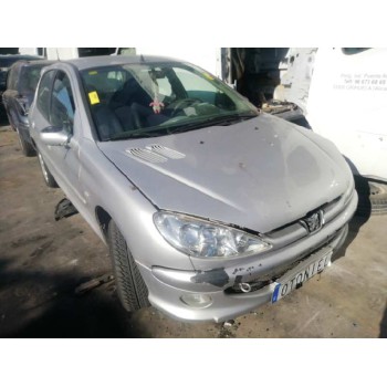 PEUGEOT 206 BERLINA