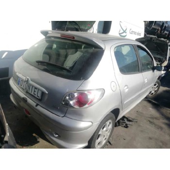 peugeot 206 berlina del año 1999