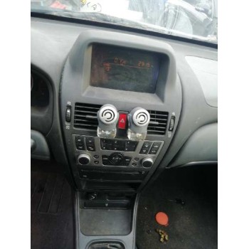 nissan almera (n16/e) del año 2004