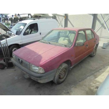 alfa romeo 33 berlina del año 1988