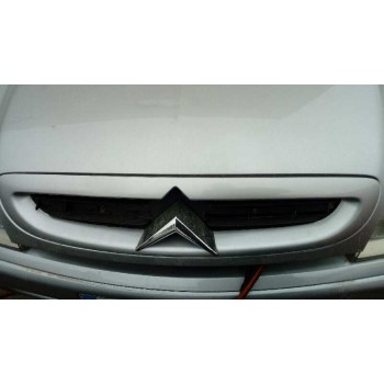 citroën xsara berlina del año 2001