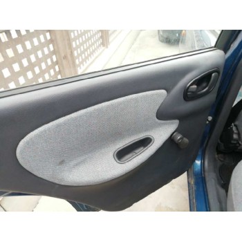 daewoo lanos del año 1999