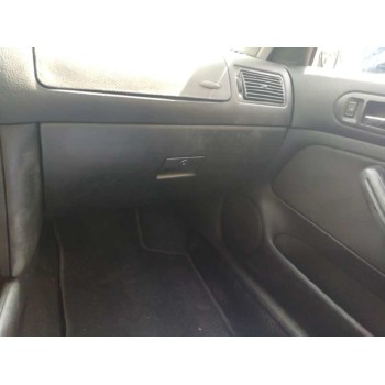 volkswagen golf iv berlina (1j1) del año 2000