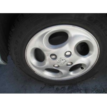 peugeot 206 berlina del año 2001