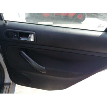 volkswagen golf iv berlina (1j1) del año 2000