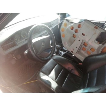 mercedes-benz clase c (w201) berlina del año 1998