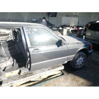 mercedes-benz clase c (w201) berlina del año 1998