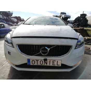 volvo v40 del año 2017