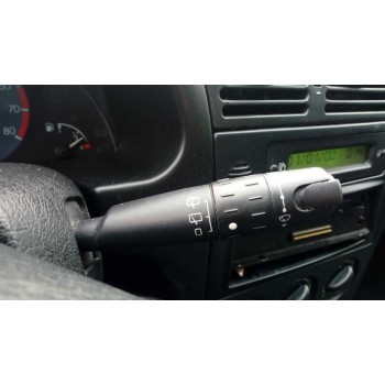 citroën xsara berlina del año 2001