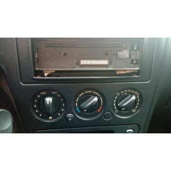 citroën xsara berlina del año 2001