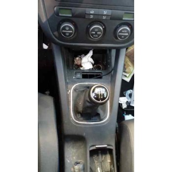 volkswagen golf v berlina (1k1) del año 2008