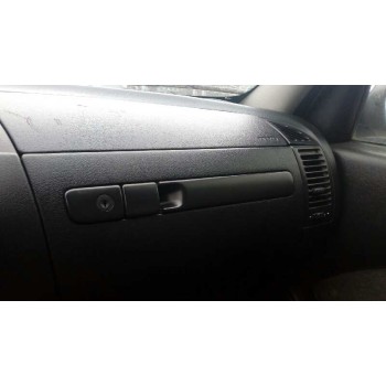 citroën xsara berlina del año 2001