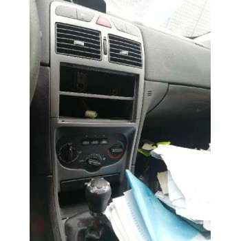 peugeot 307 (s1) del año 2001