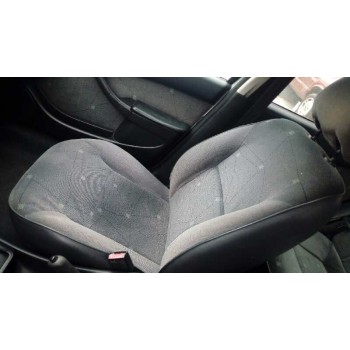 citroën xsara berlina del año 2001