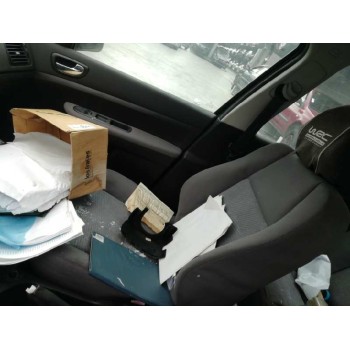 peugeot 307 (s1) del año 2001