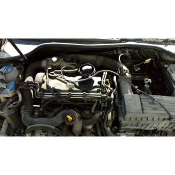 volkswagen golf v berlina (1k1) del año 2008