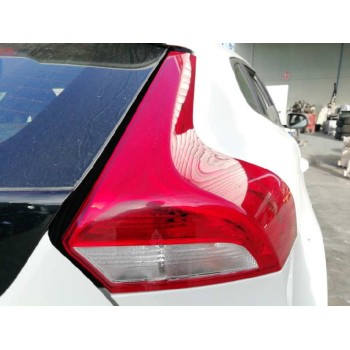 volvo v40 del año 2017