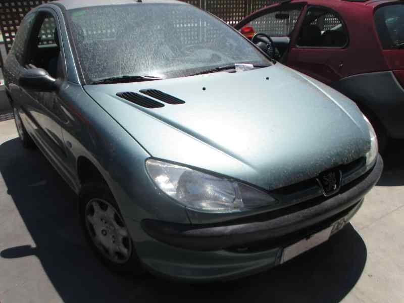 PEUGEOT 206 BERLINA