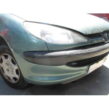 peugeot 206 berlina del año 2000
