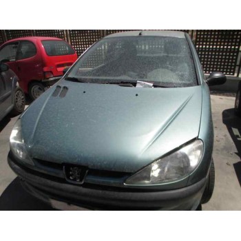 peugeot 206 berlina del año 2000