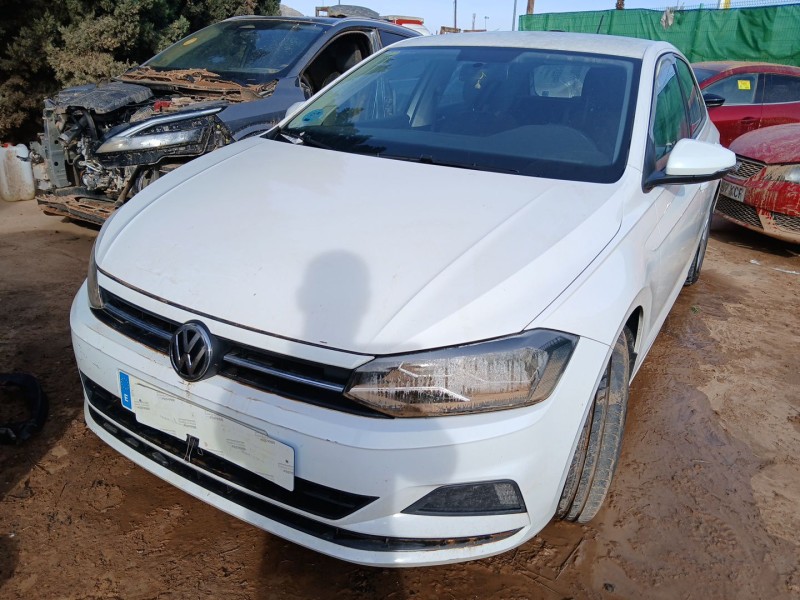 VOLKSWAGEN POLO VI (AW1, BZ1, AE1)