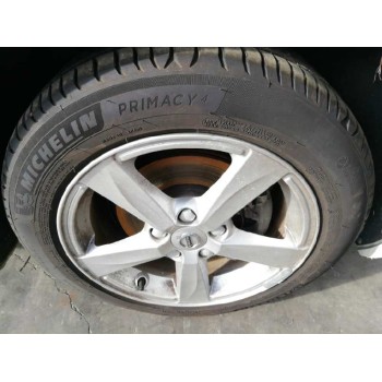 volvo v40 del año 2017