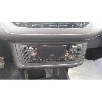 seat ibiza (6j5) del año 2012