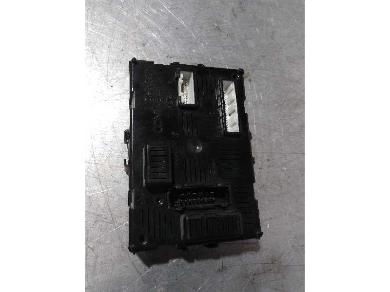 Recambio de modulo electronico para nissan nv 200 (m20) 1.5 dci cat referencia OEM IAM 284B2JX50C  