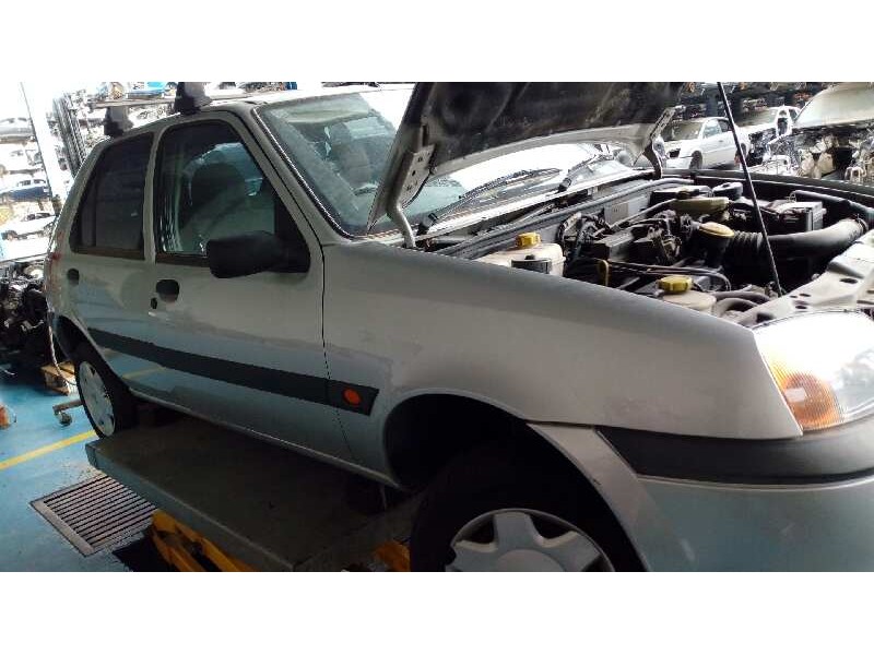 FORD FIESTA BERLINA (DX)