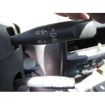 peugeot 206 berlina del año 2000