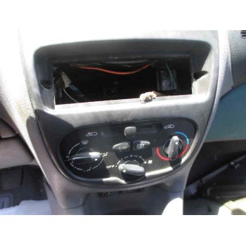 peugeot 206 berlina del año 2000