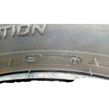 ford fiesta berlina (dx) del año 2000