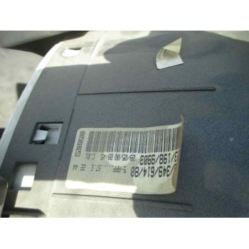 peugeot 206 berlina del año 2000