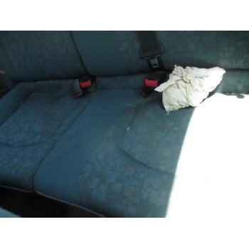 peugeot 206 berlina del año 2000