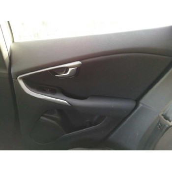 volvo v40 del año 2017