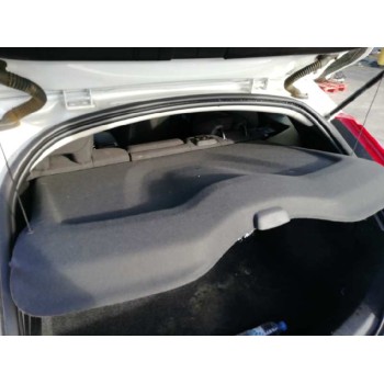 volvo v40 del año 2017