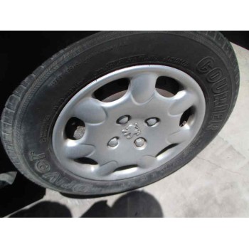 peugeot 206 berlina del año 2000