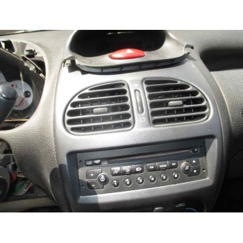 peugeot 206 berlina del año 2003