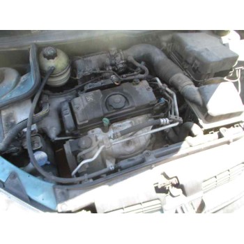 peugeot 206 berlina del año 2000