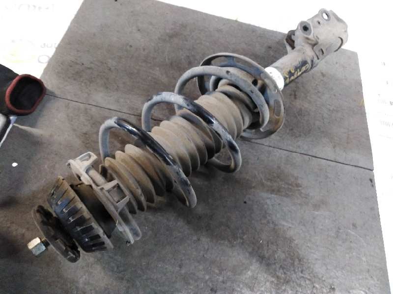 Recambio de amortiguador delantero derecho para honda jazz (gd1/5) 1.2 drive referencia OEM IAM   