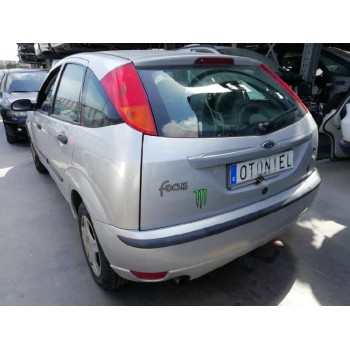ford focus berlina (cak) del año 2004