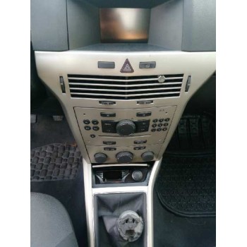 opel astra h berlina del año 2006