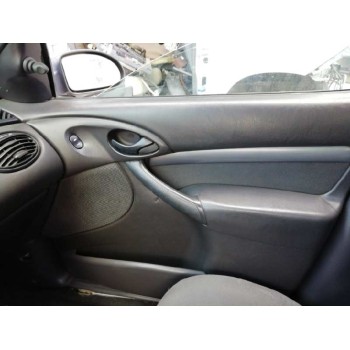 ford focus berlina (cak) del año 2004