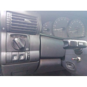 opel omega b del año 2001